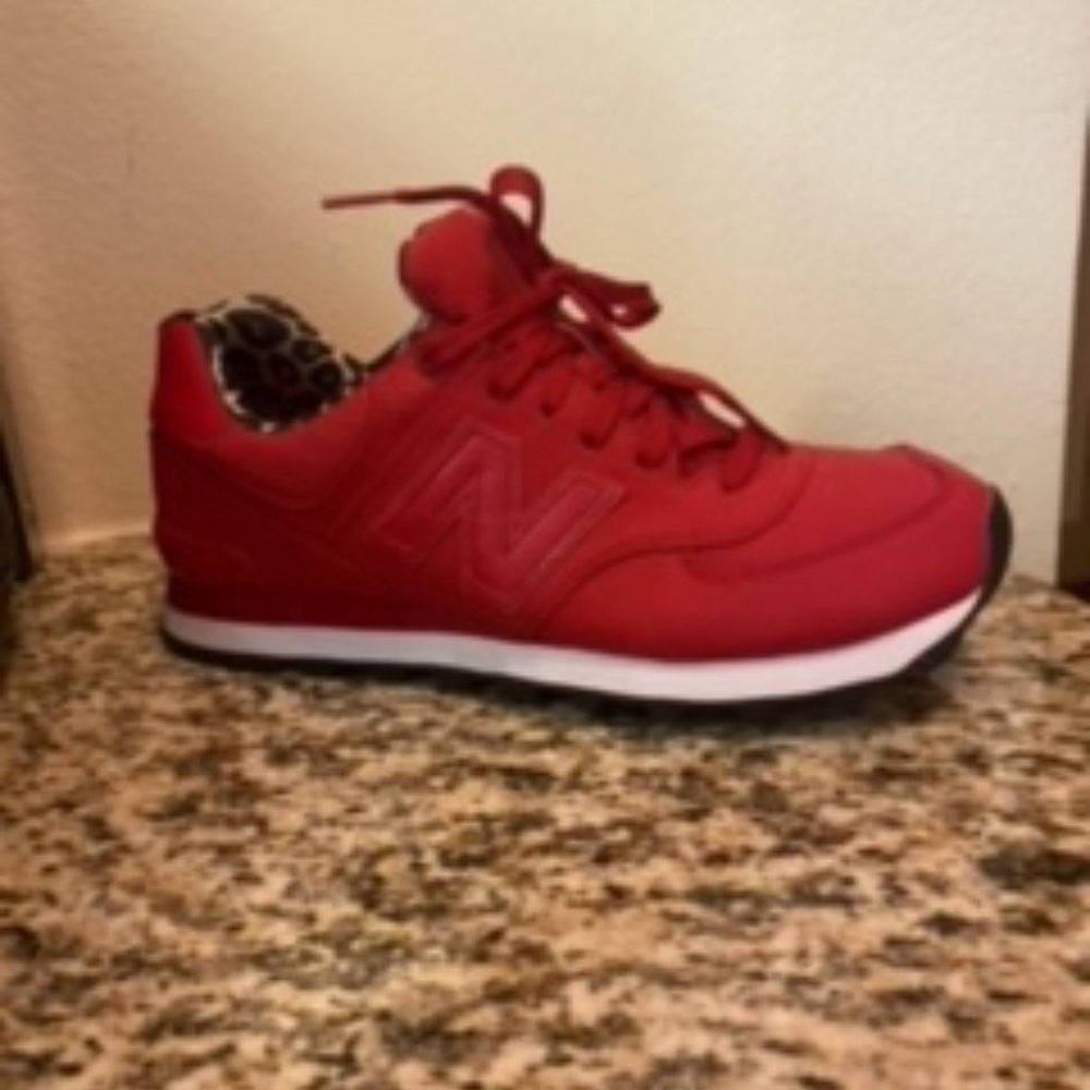 New Balance Athletic Shoe - Red / Leopard